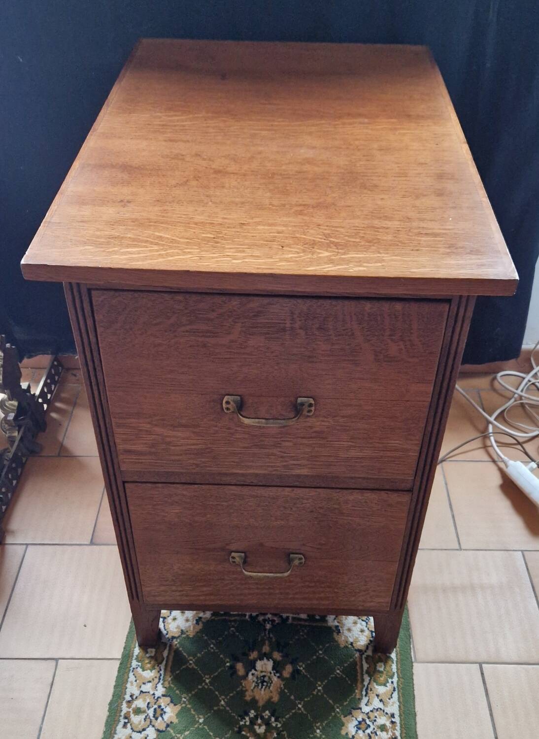 Architect's cabinet with 2 drawers
