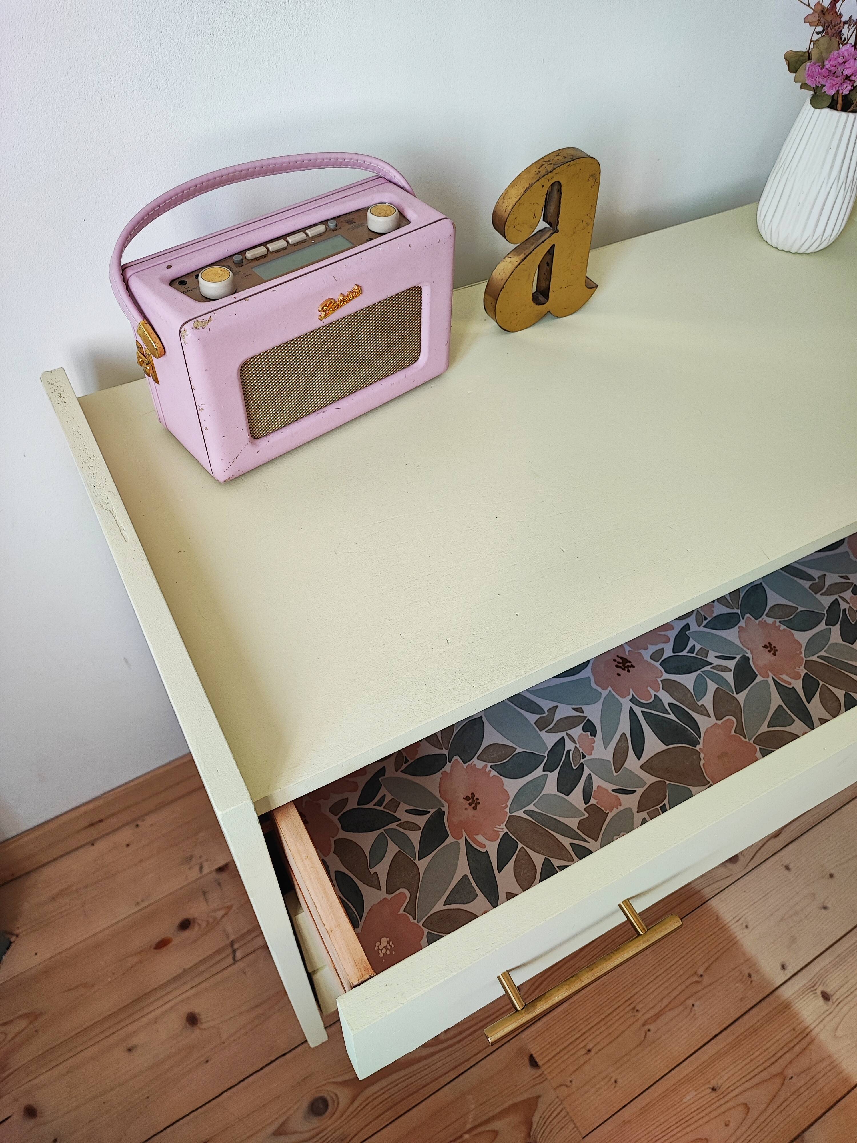 Vintage verbena chest of drawers