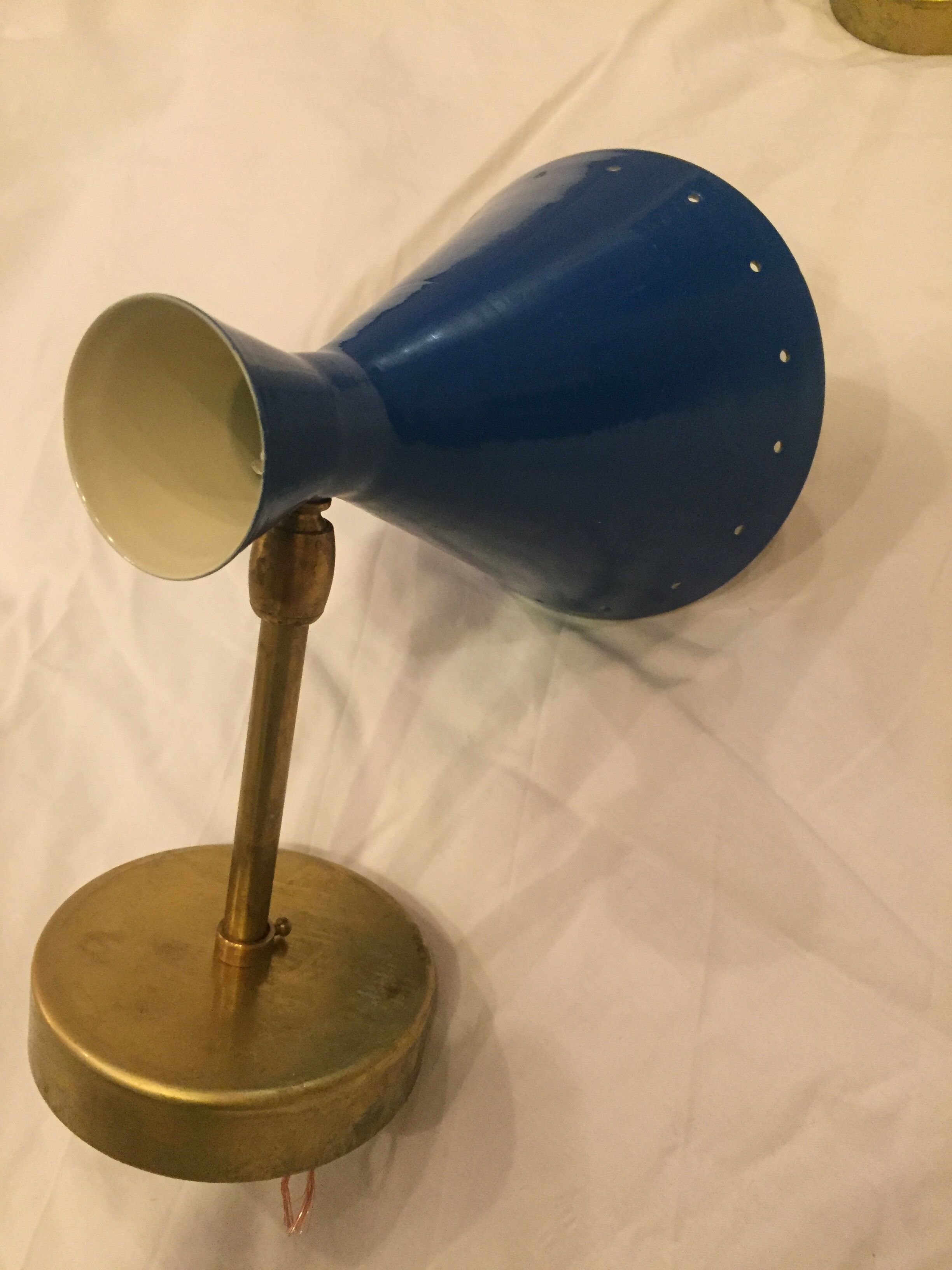Pair of wall lamps in the style of Italian creations of the 50s