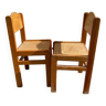Deux chaises brutalistes des années 70 en chêne doré