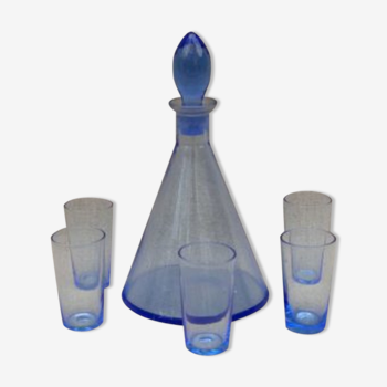 Carafe et ses 5 verres à liqueur