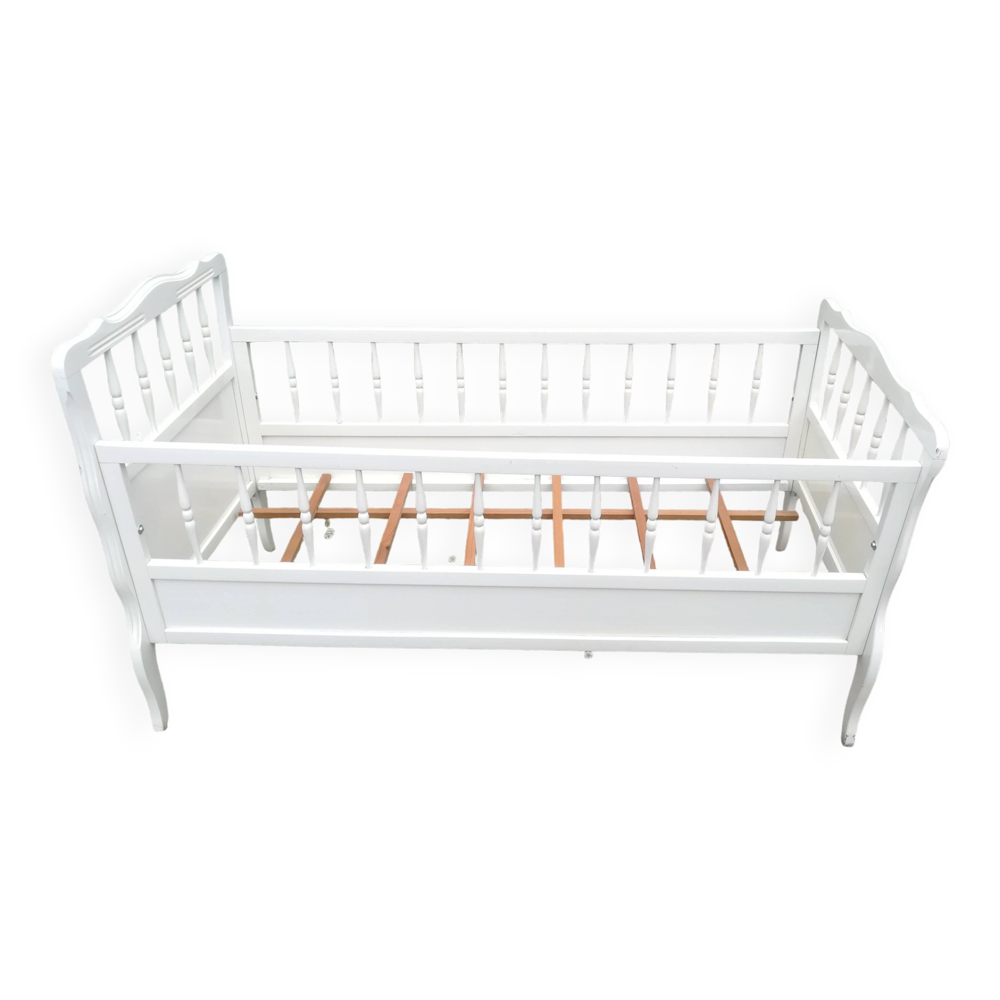 Children's bed from 1980