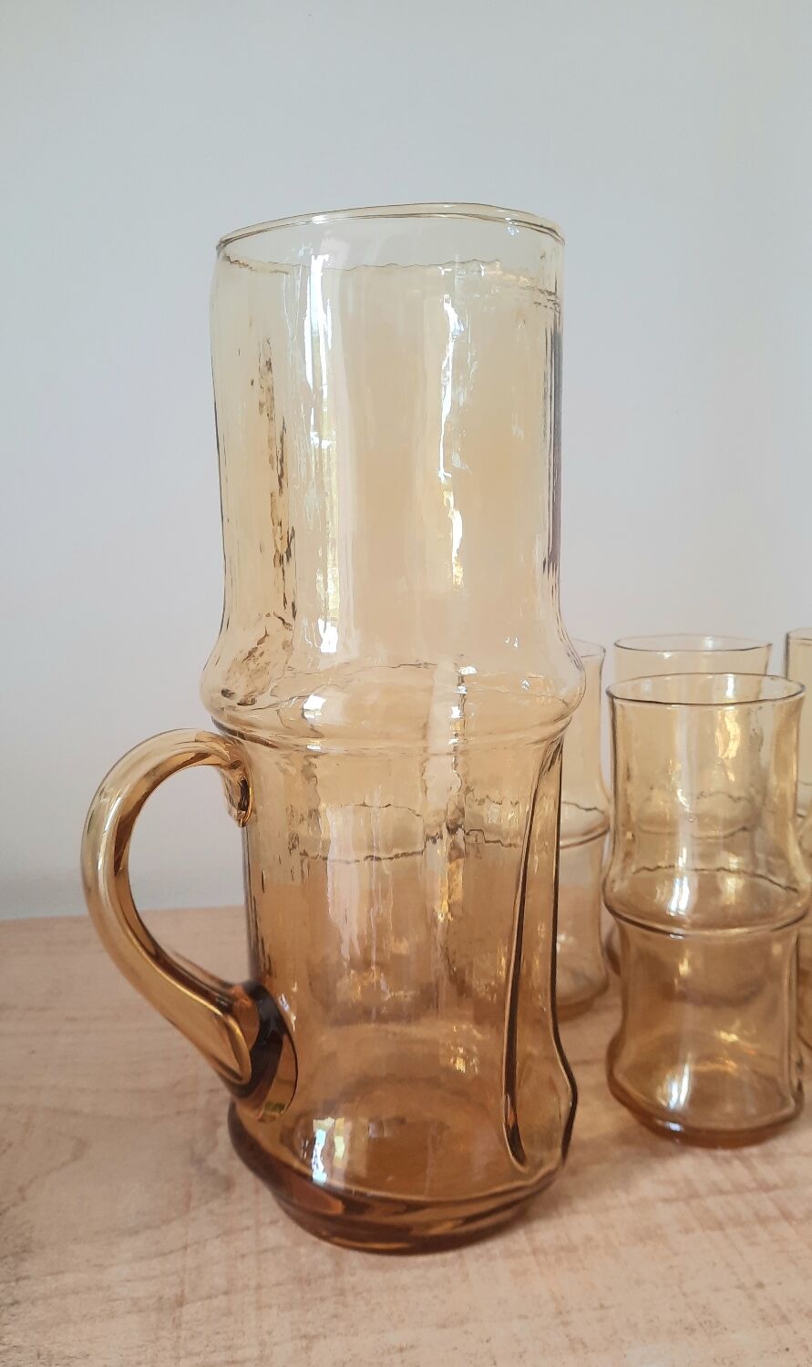 Vintage amber orangeade service