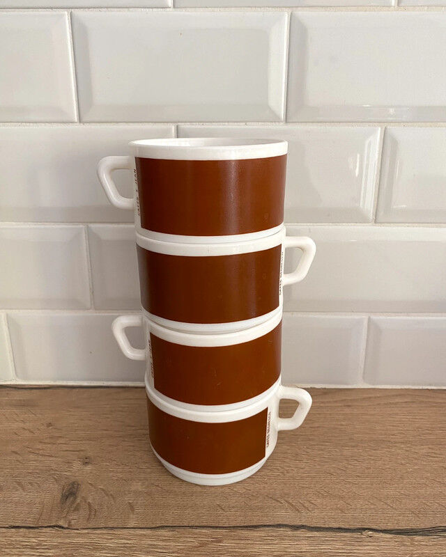 4 tasses Arcopal Cafés Negresco