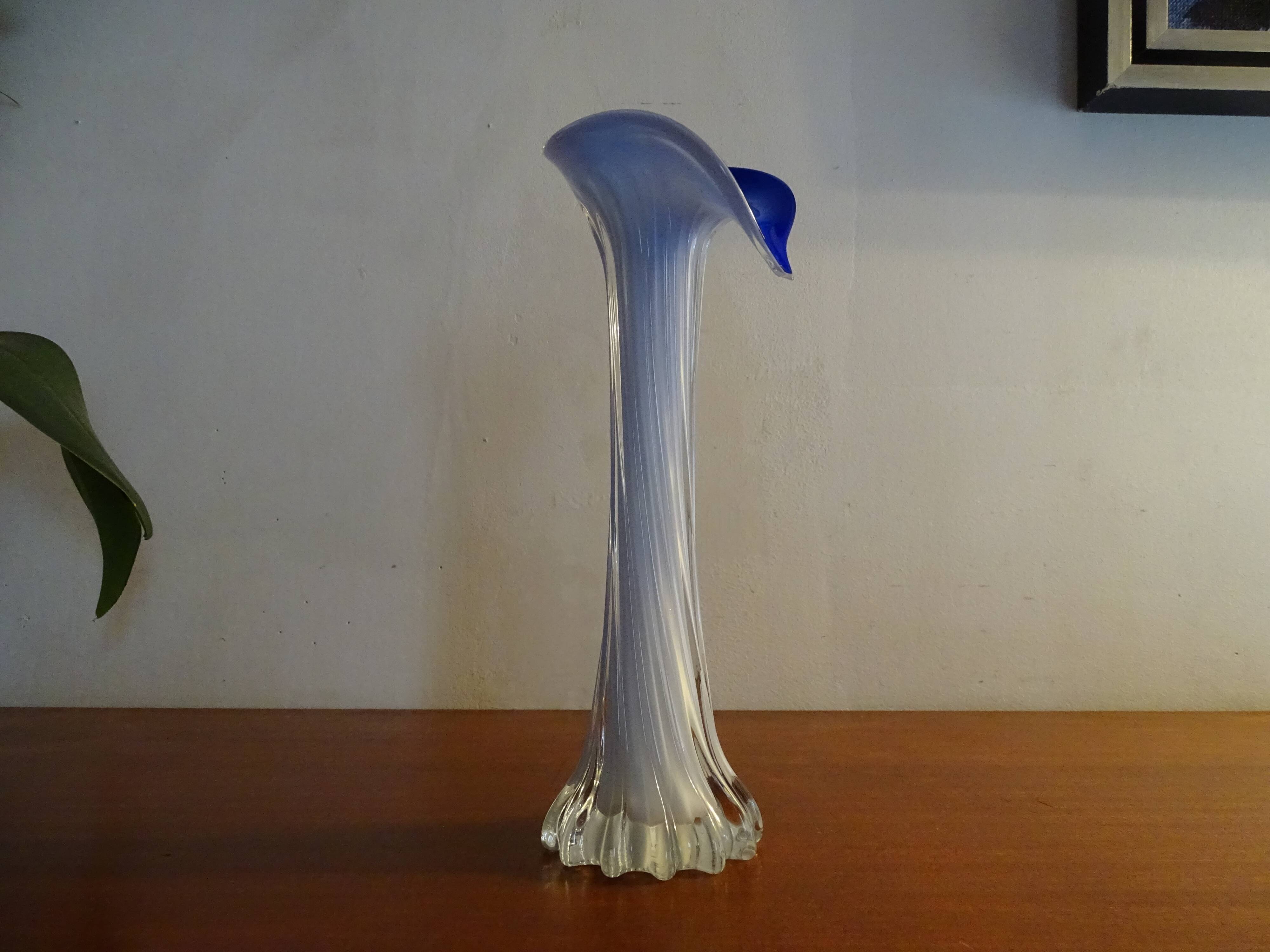 Murano glass vase twisted flower neck