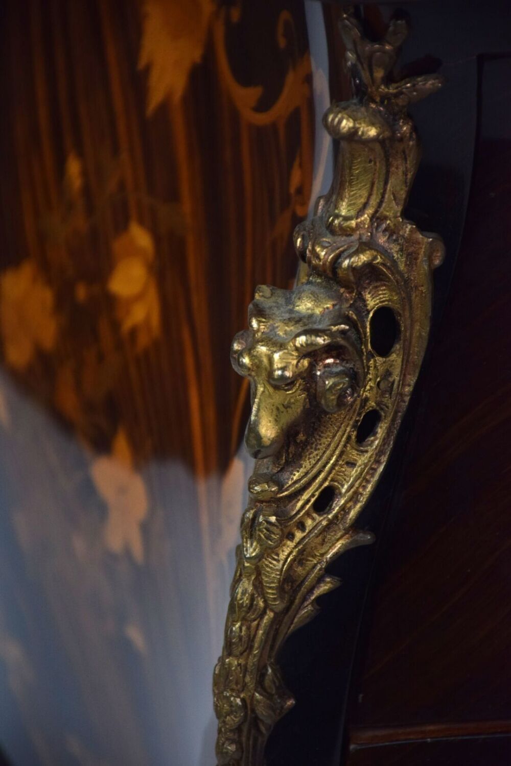 Louis XV chest of drawers