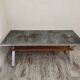 Table basse années 70 à décor de chevaux
