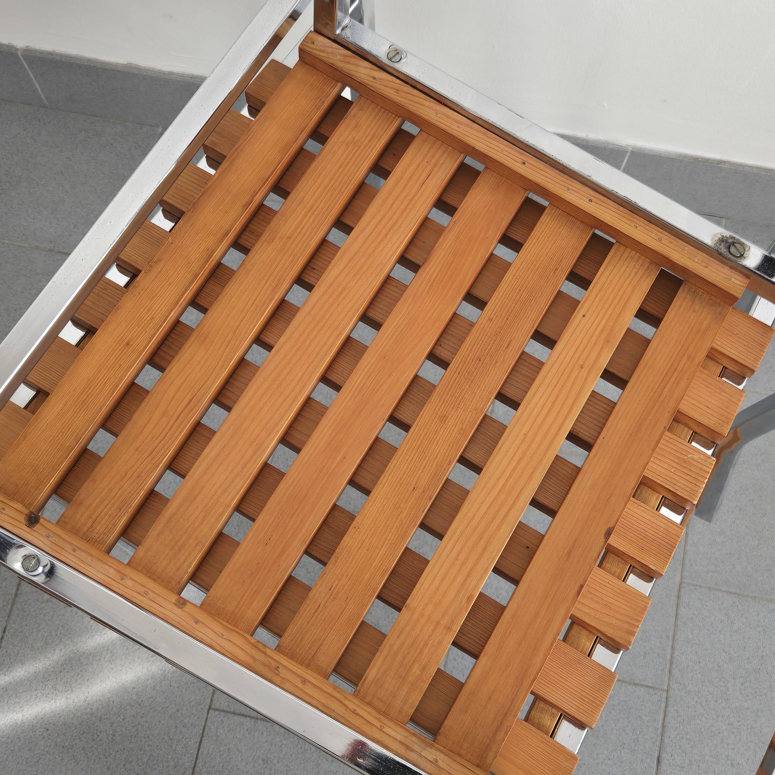 Set of 4 vintage chairs 1960