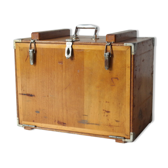 Caisse, vintage wood business firm