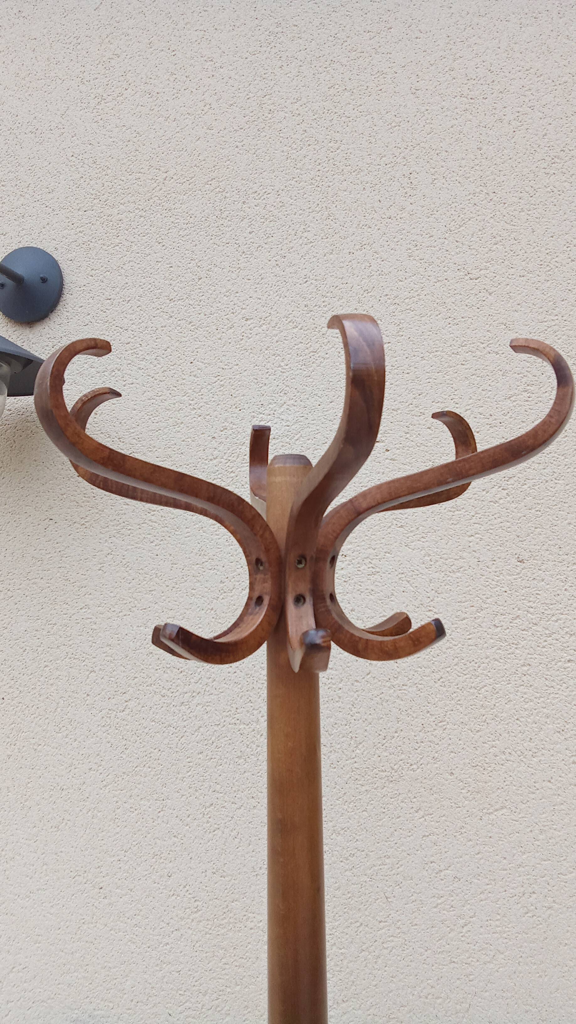 BAUMANN vintage parrot coat rack