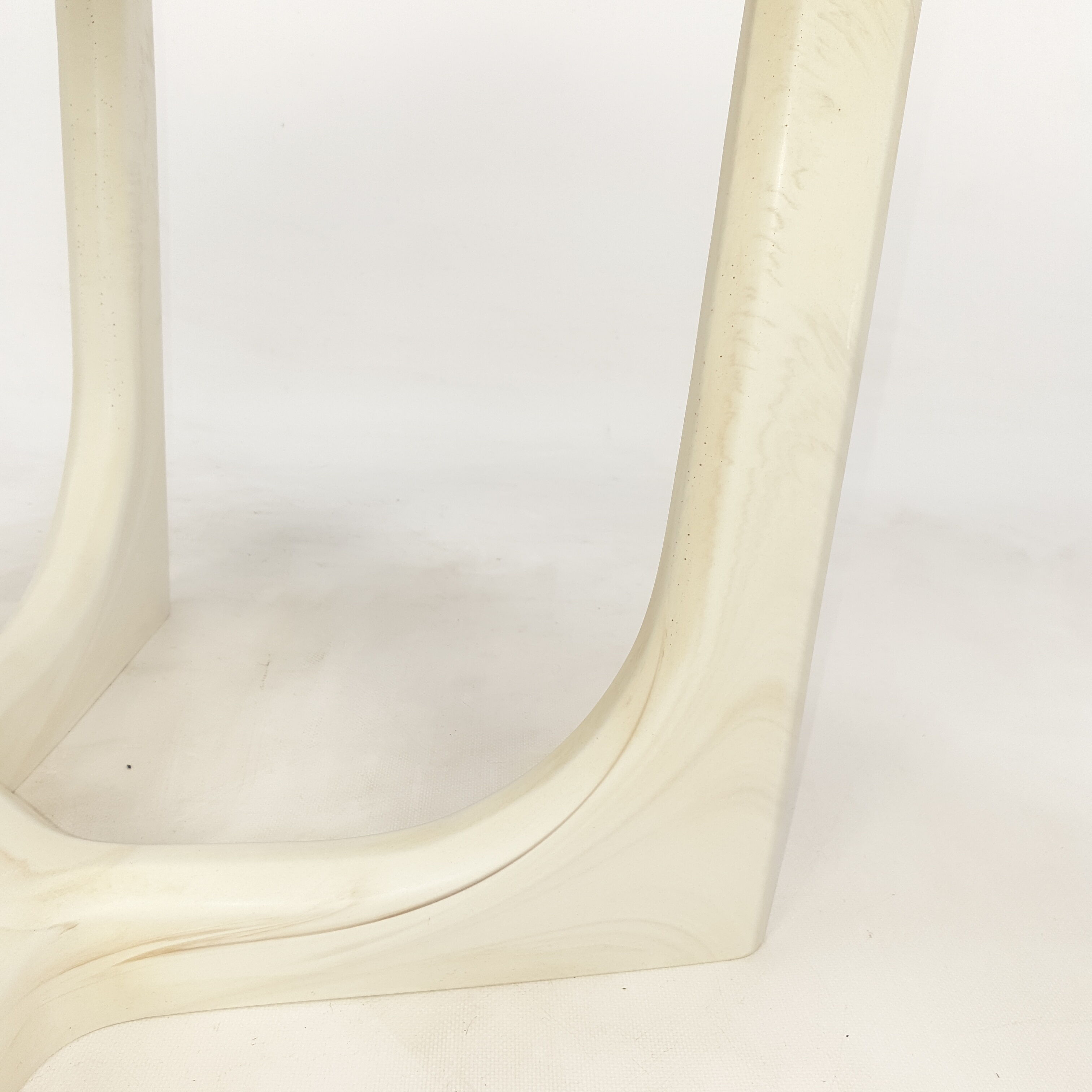 Table basse italienne marmorino du milieu du siècle, années 1950