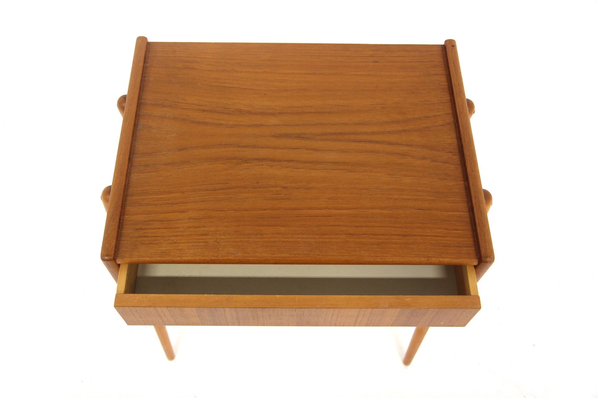 Scandinavian bedside table in teak, AB Carlströms, Sweden, 1960.