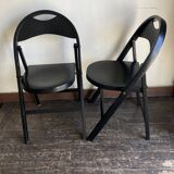 Pair of Thonet 751 Bahaus folding chairs in bentwood
