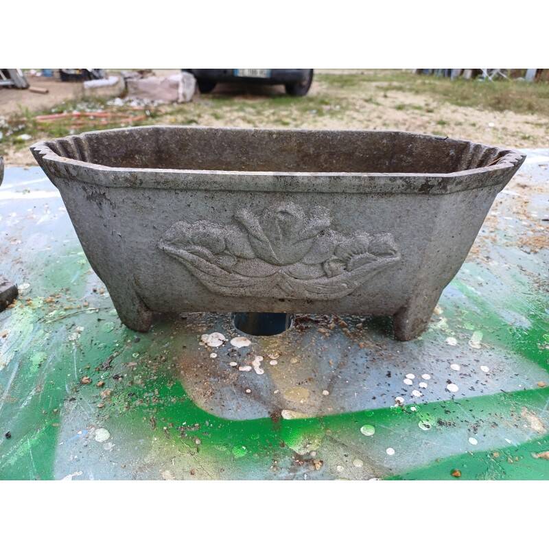 3 aluminum planters 1900