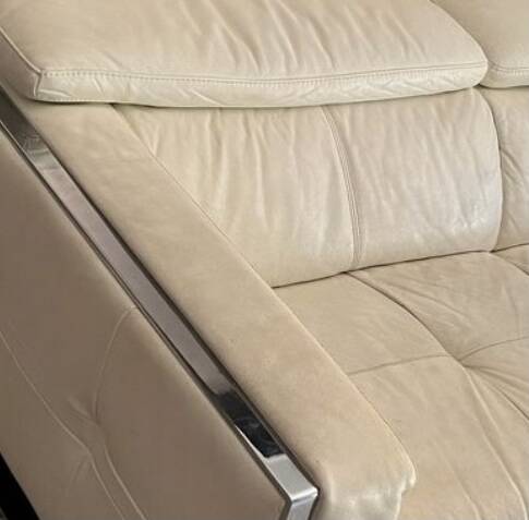 Leather sofa from the brand XXL, designer sofa.