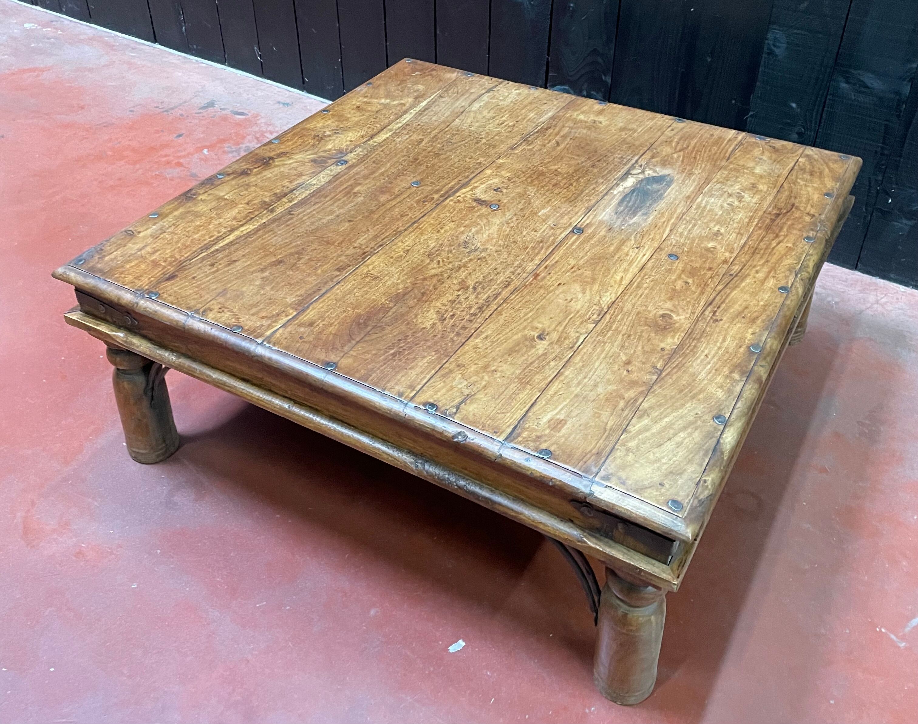 Square coffee table in solid teak wood 1m x 1m