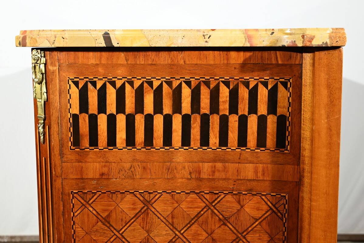 Rosewood and Mahogany chest of drawers, Louis XV / Louis XVI Transition style – Late 19th century