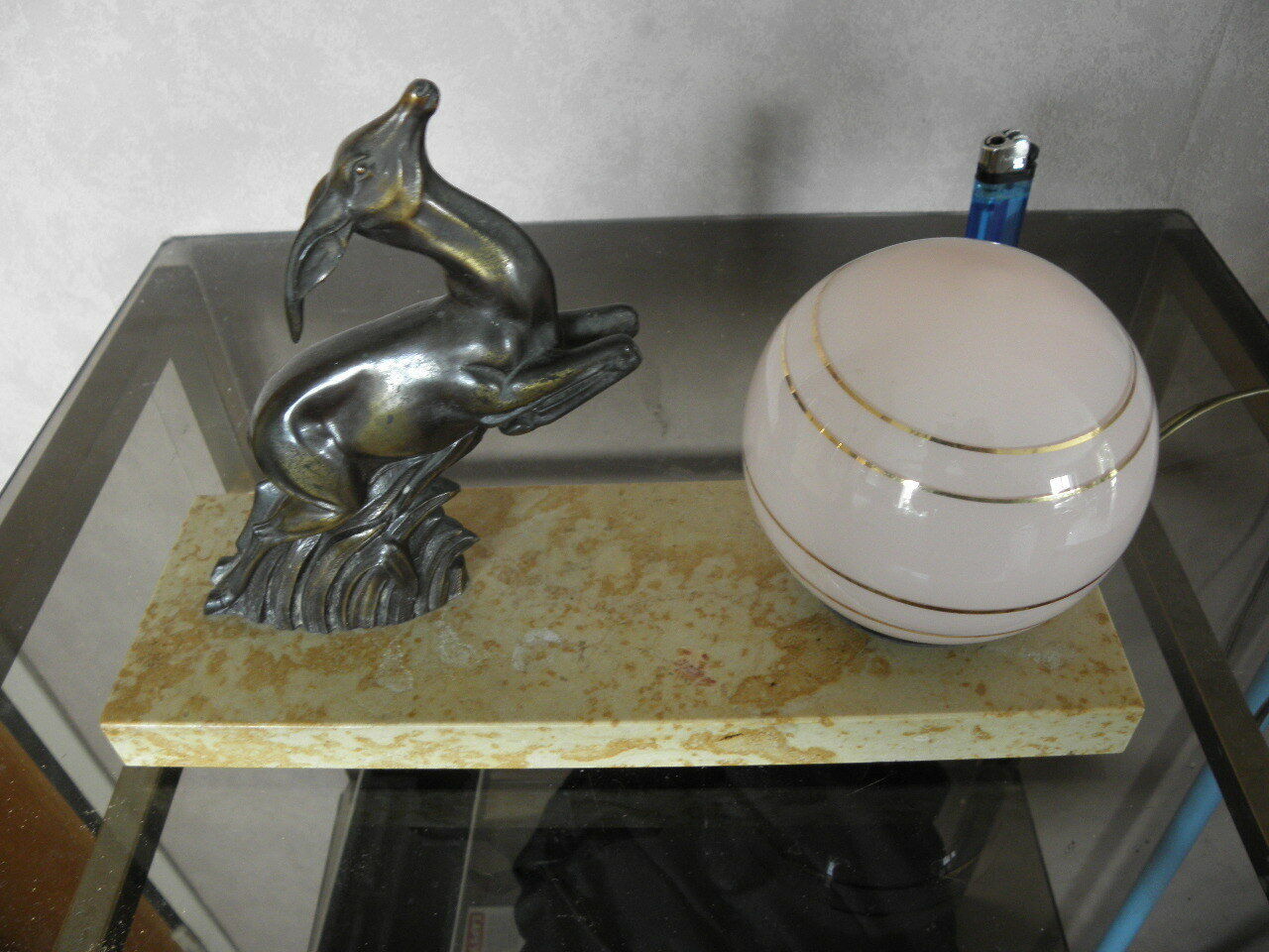Art Deco marble figurine table lamp