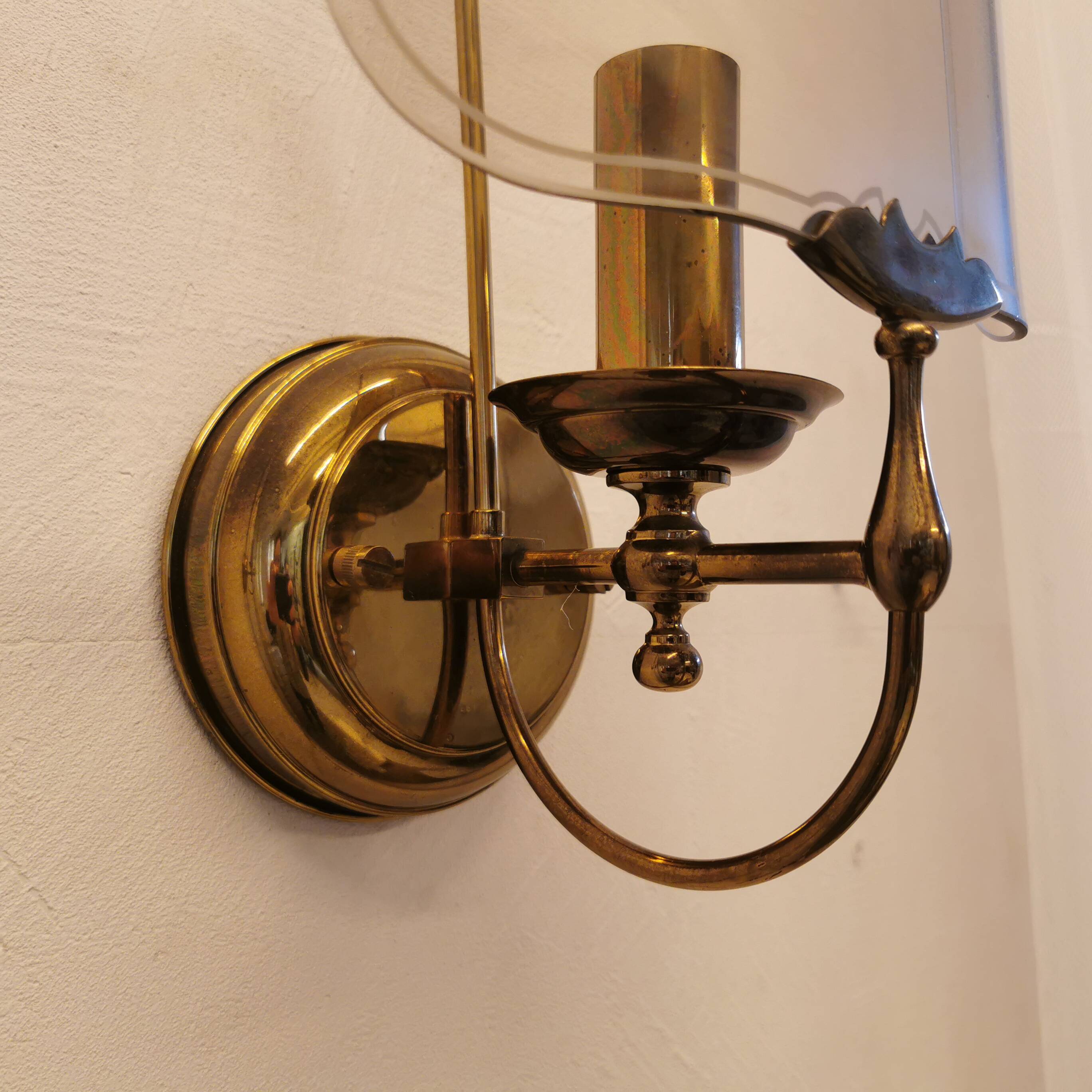 Pair of brass wall lights
