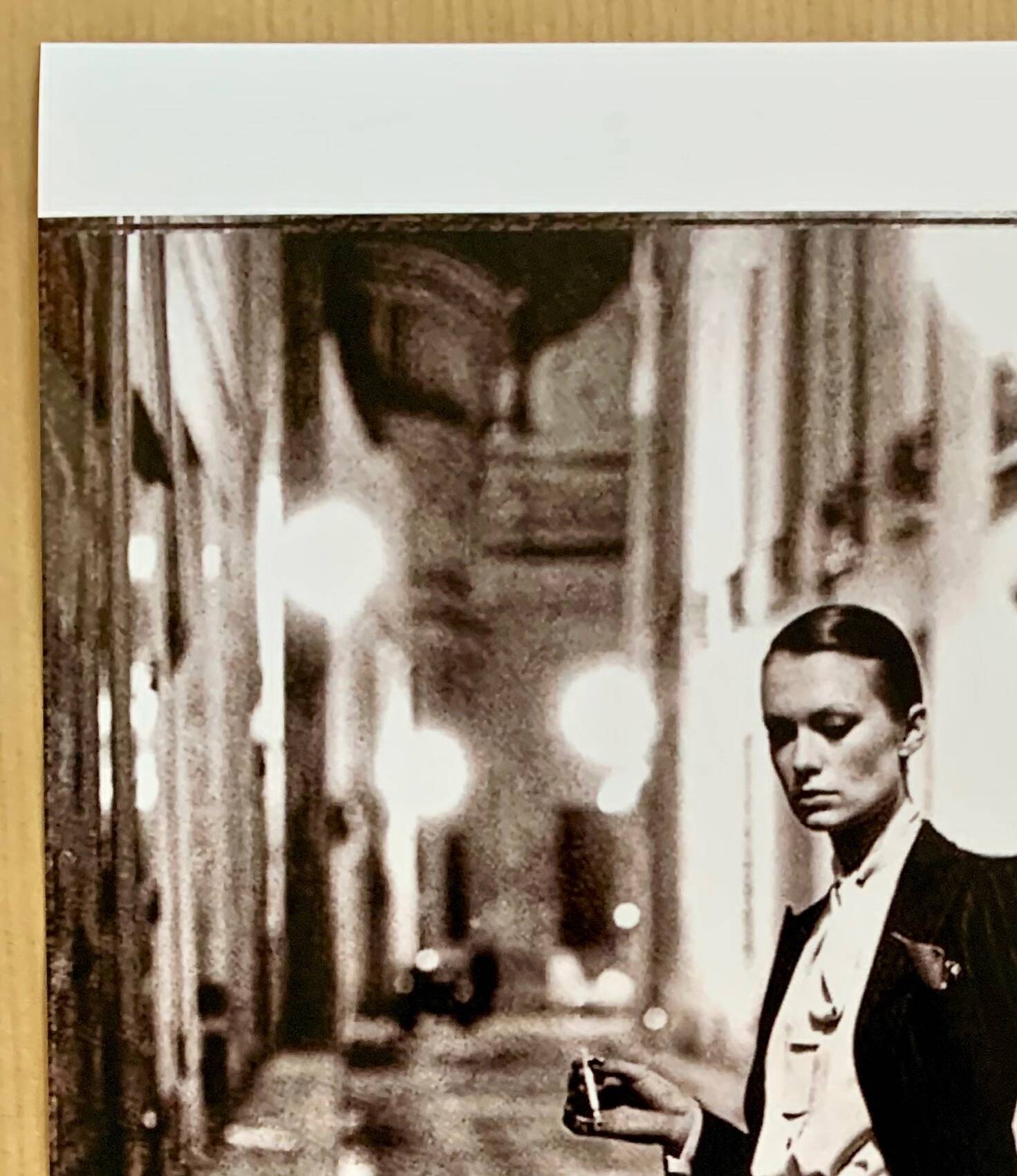 “Elegance, mystery and audacity: the timeless icon of fashion.”