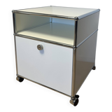 USM Haller low unit in Pure White