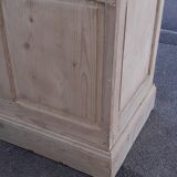 Counter trade furniture