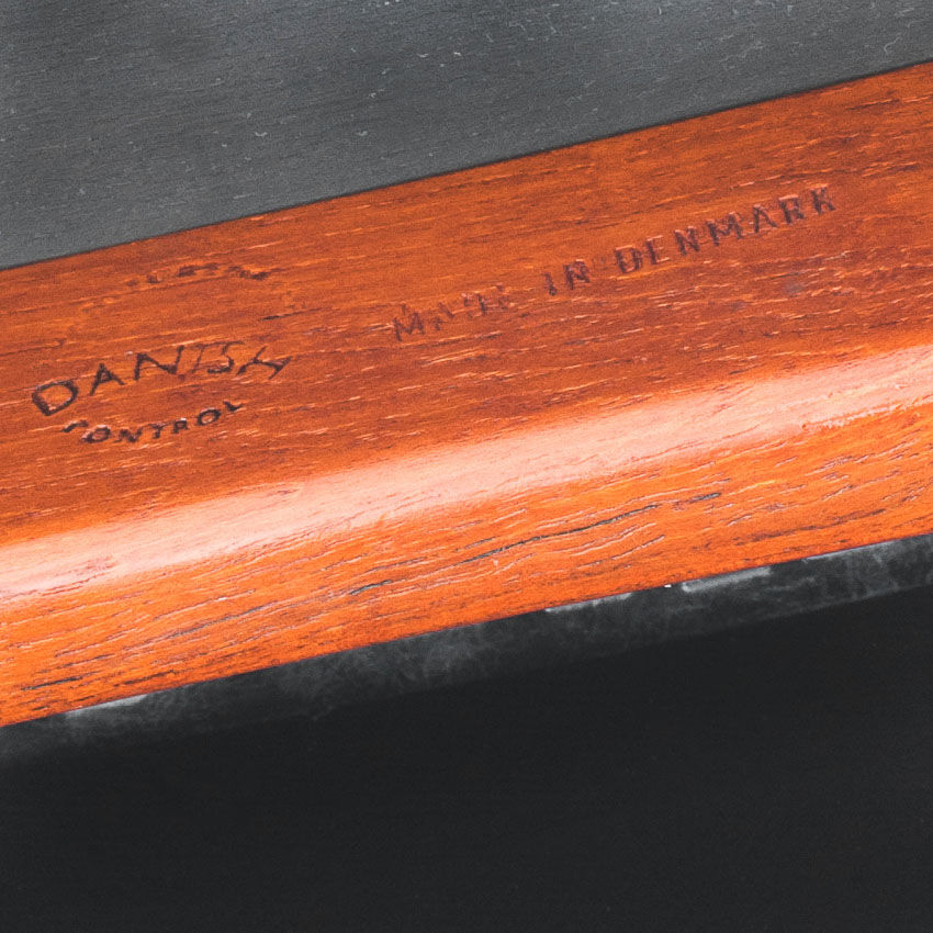 Suite de 6 chaises "Pierre". Palissandre. Niels Koefoed. Danemark, 60s