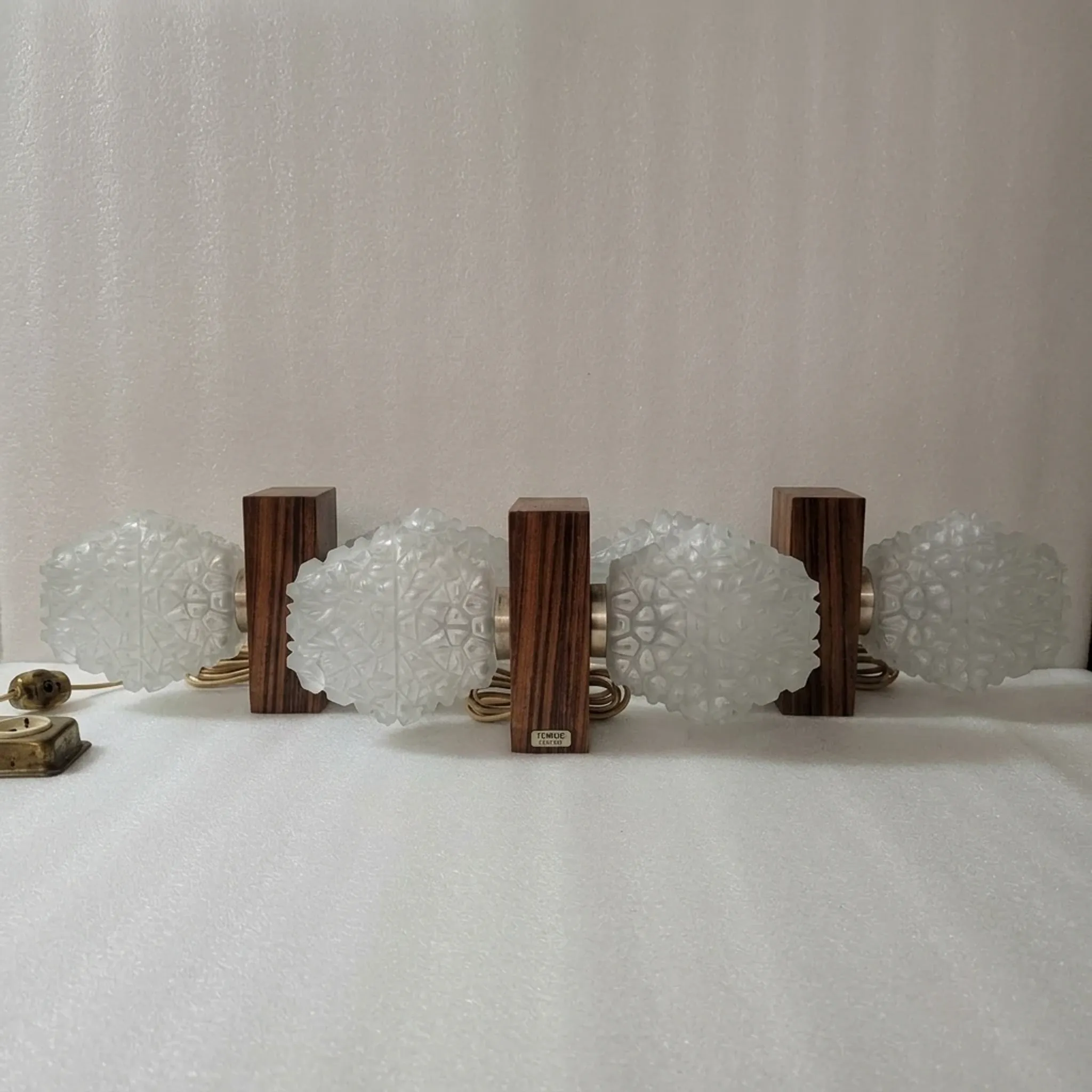 Set of 3 Temde Leuchten wall lights, Teck and frosted glass, 1950-60.