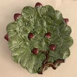 Dish strawberries ceramic slurry