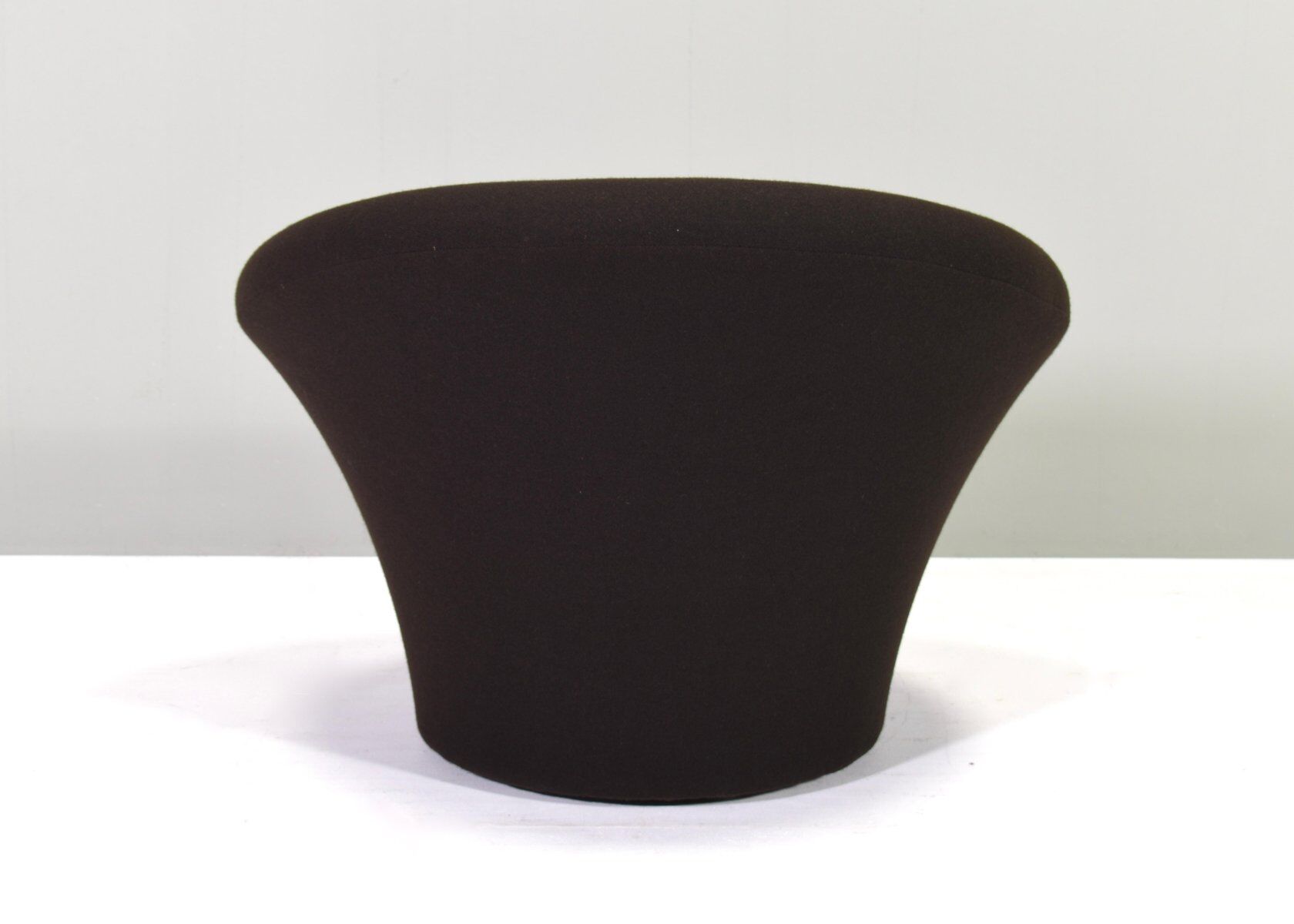 Armchair F560 mushroom by Pierre Paulin for Artifort Netherlands 1970s