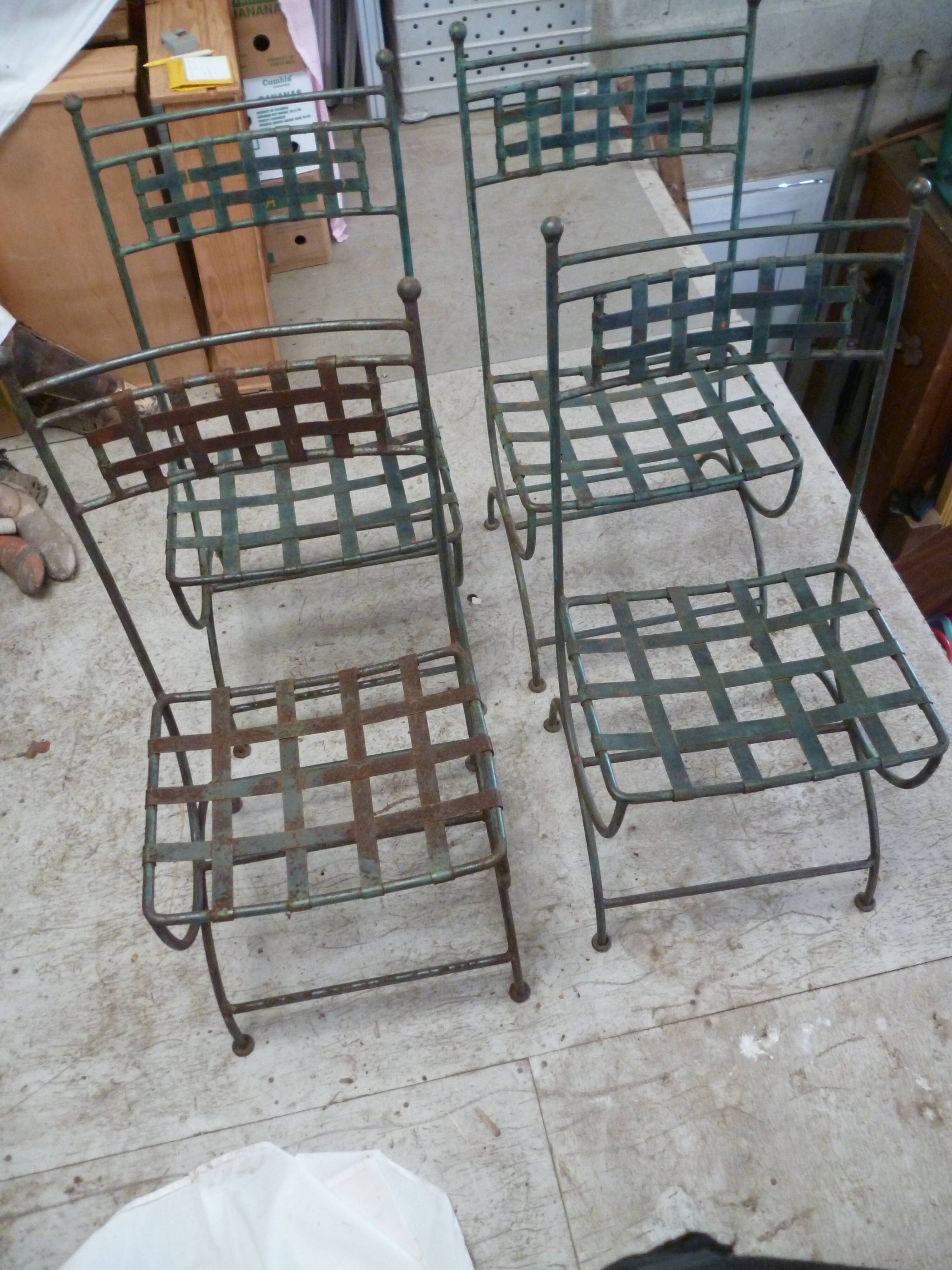 Suite of 6 iron garden chairs