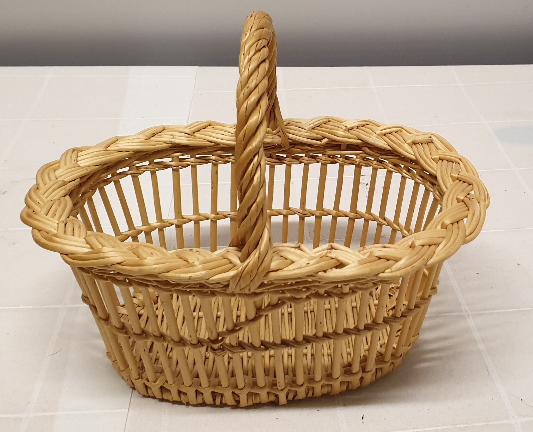 Lot of 2 old wicker baskets
