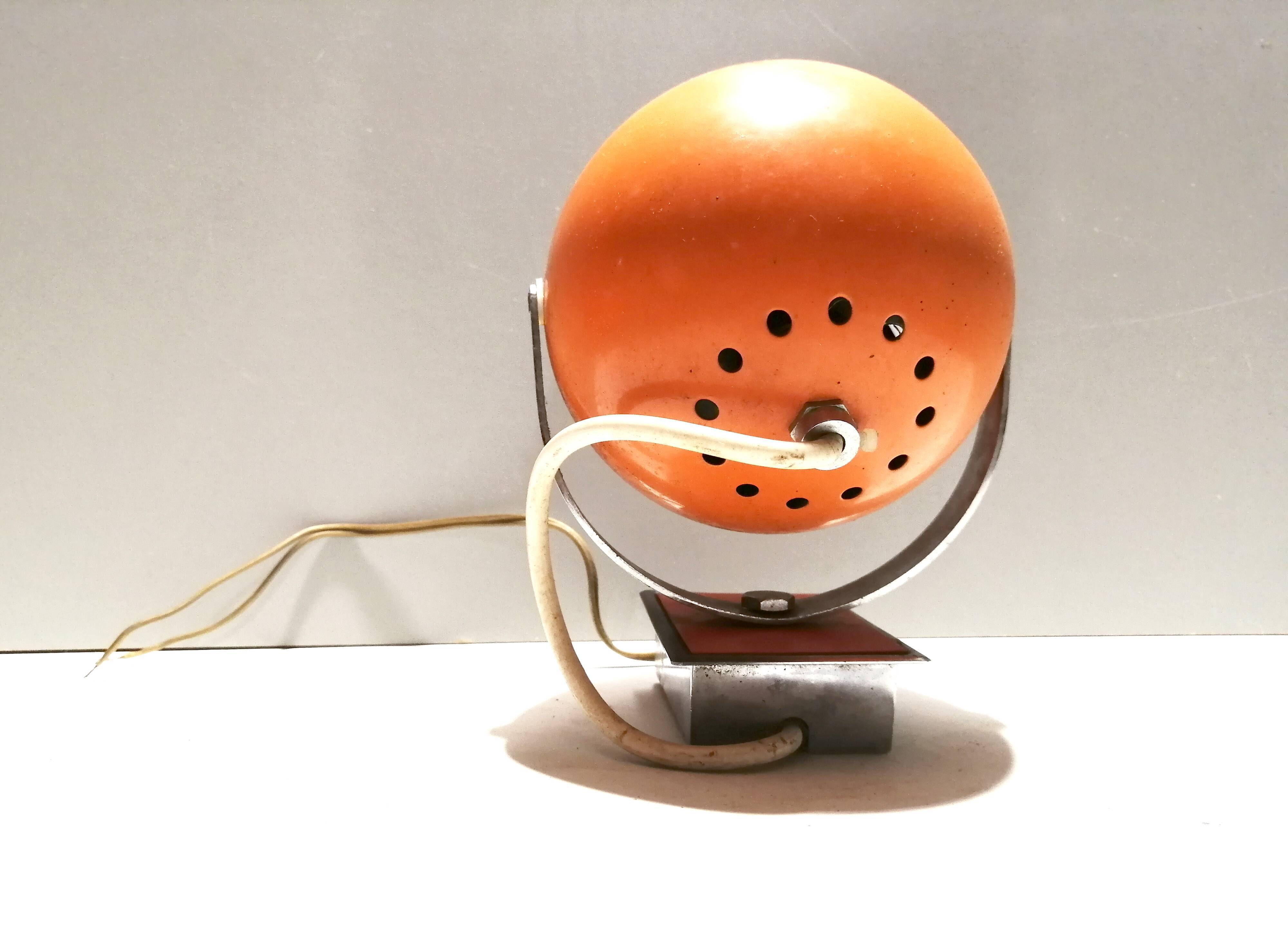 Orange eye ball lamp applies or to lay 70 Italy