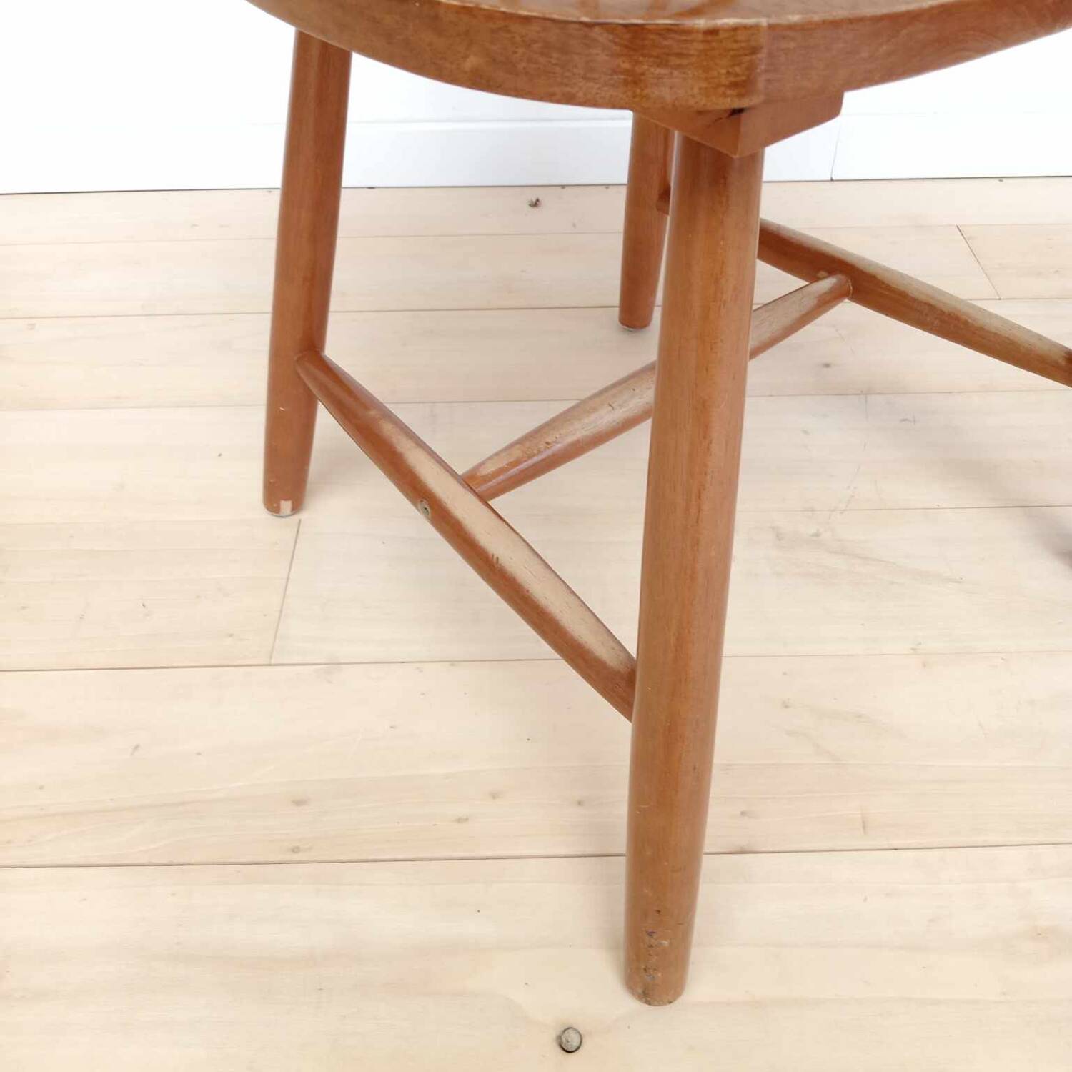 6 Vintage Pine Country Side Chairs