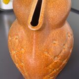 Sandstone pitcher