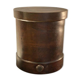 Pot d’apothicaire en bois