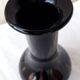 Vase en verre moucheté