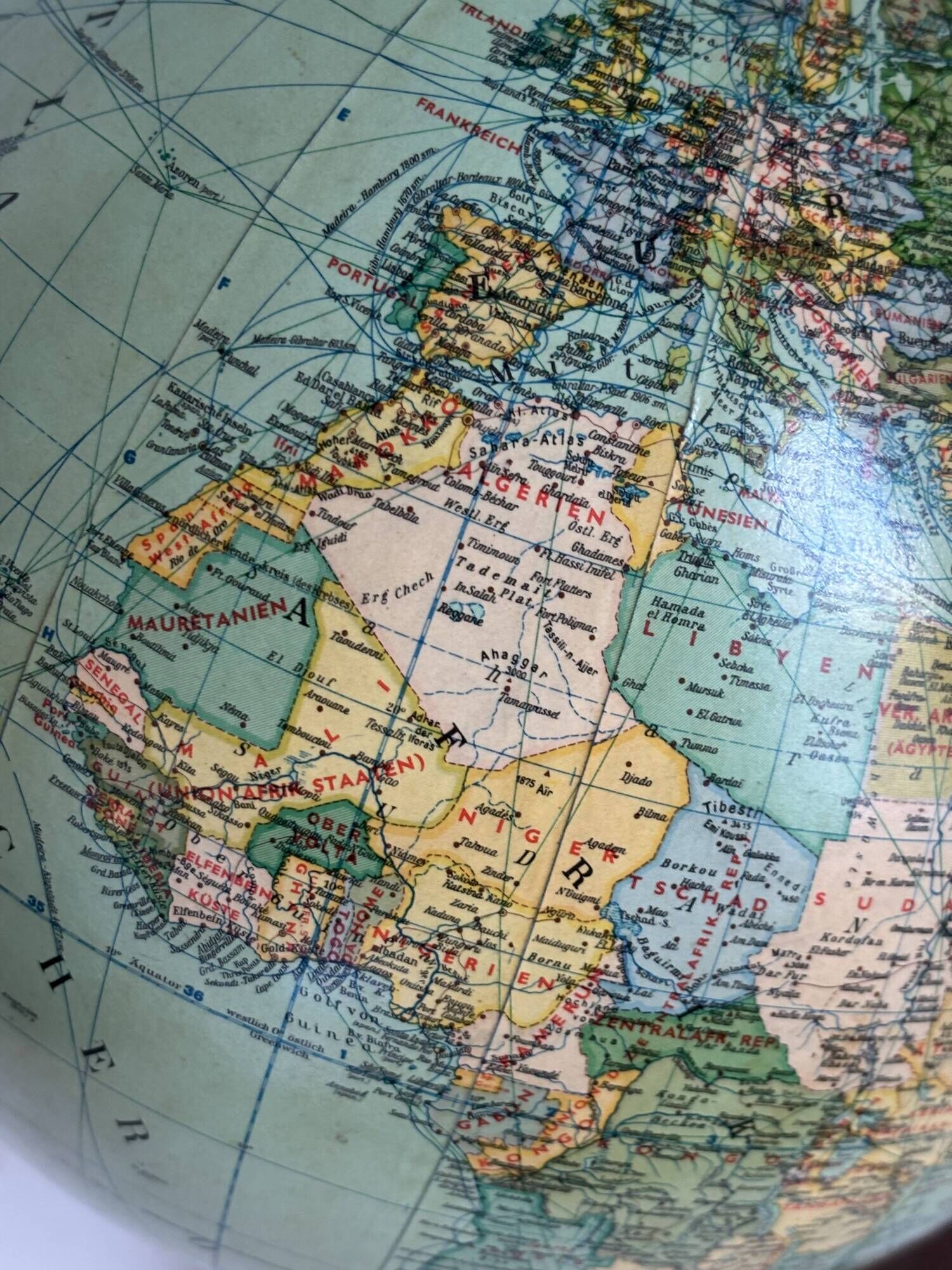 Vintage 1960 terrestrial globe JRO Verlag world map German - 35 cm