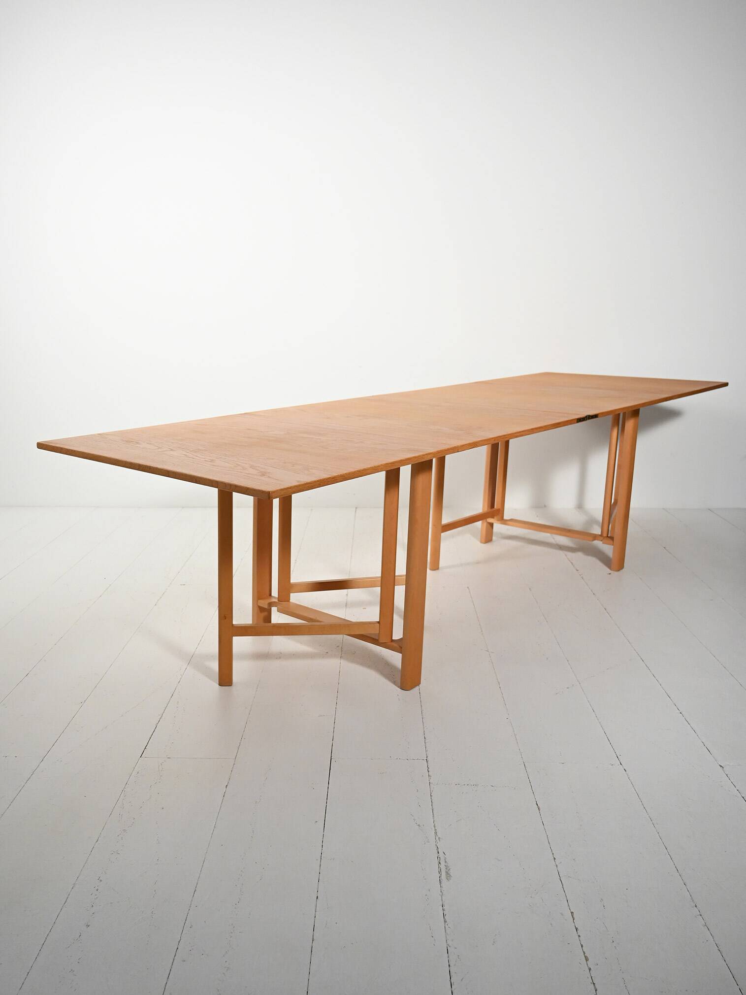 “Maria Flap” folding table by Bruno Mathsson