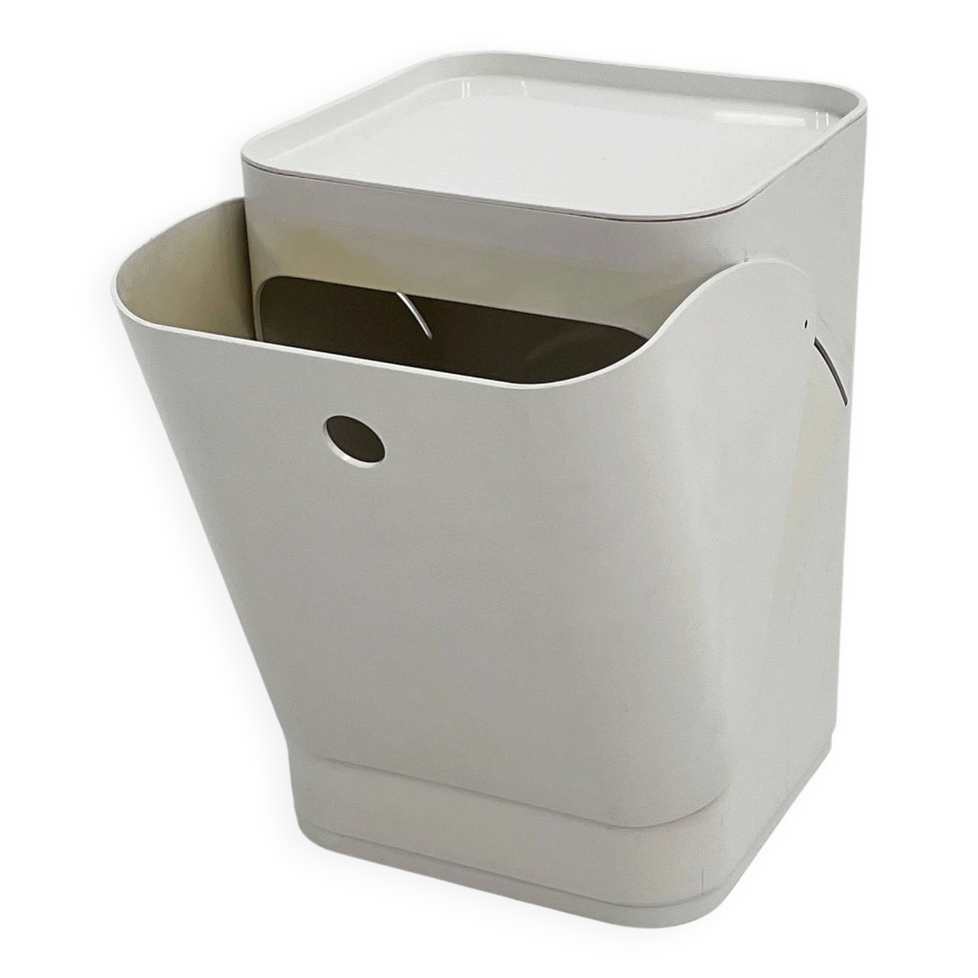 Storage furniture, laundry basket by Anna Castelli for Kartell, 1970