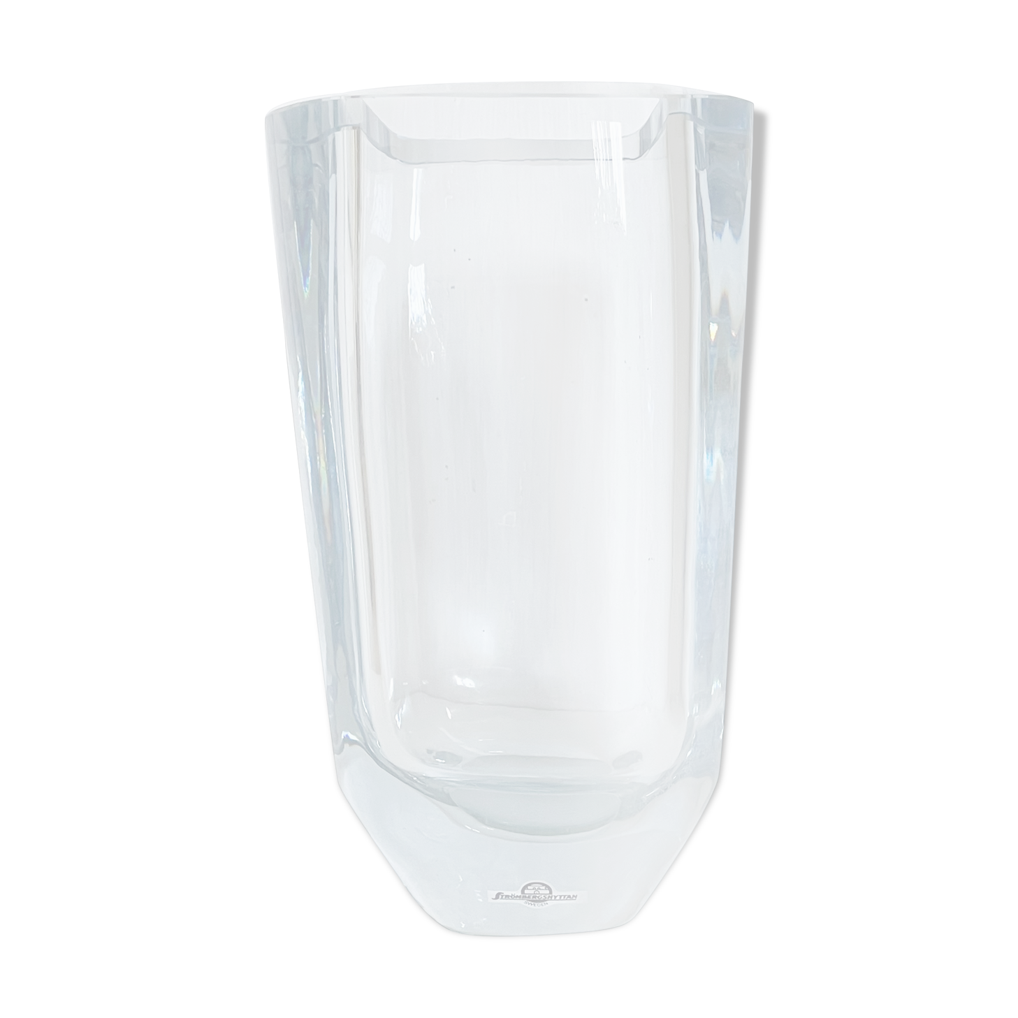 Scandinavian crystal vase from Strombergshyttan 26cm