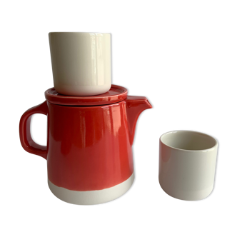 Teapot and Jars Canteen Cups