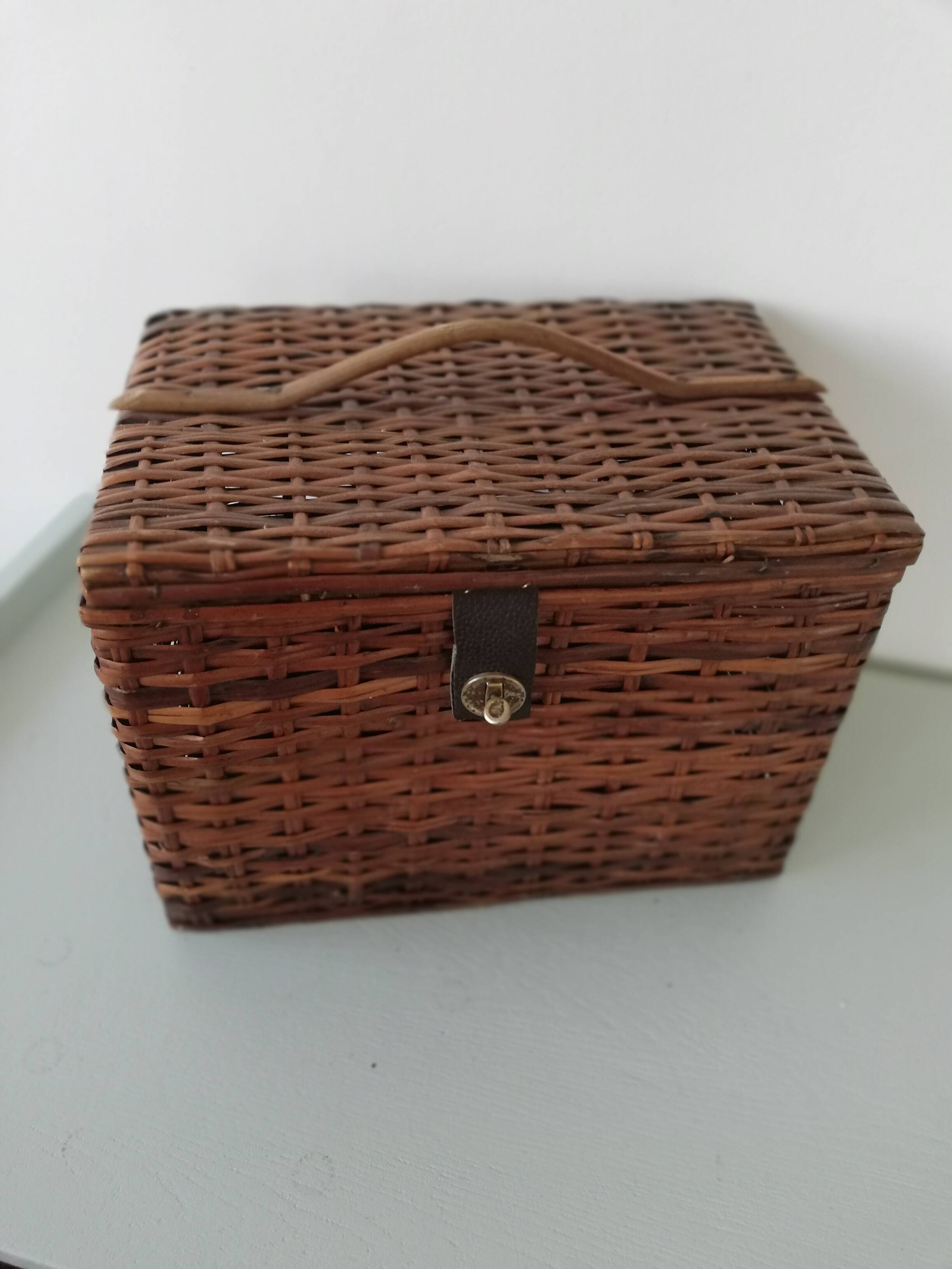 Vintage rattan box