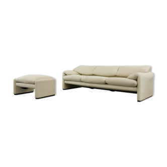Maralunga 3-seat Sofa with Footrest in offwhite by Vico Magistretti for Cassina, Italy