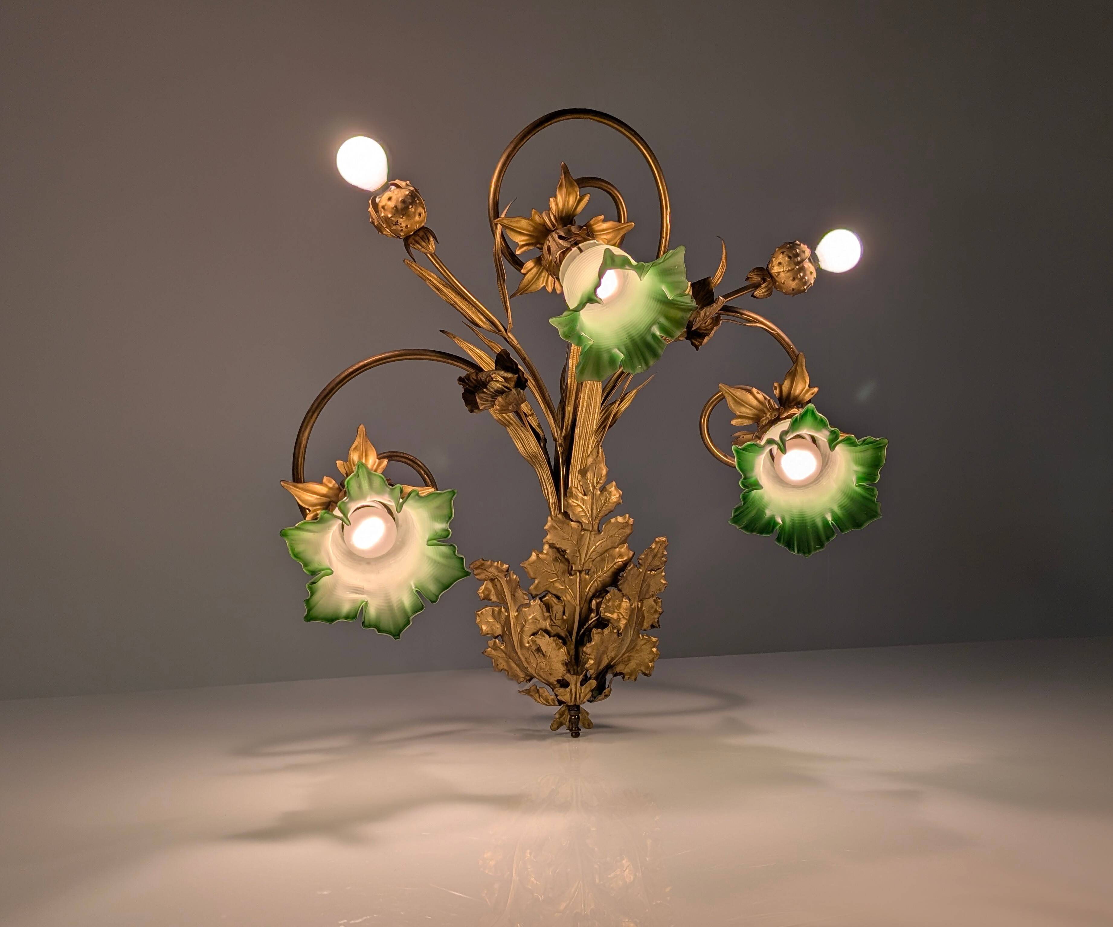 Art Nouveau Chestnut Leaf and Green Glass Sconce, 1900s