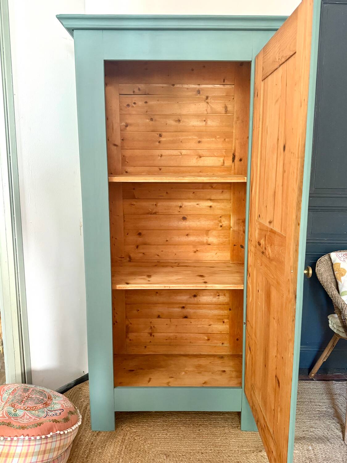 Solid wood cupboard