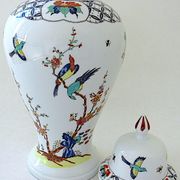 Baluster vase covered in porcelain by Coquet house in Limoges and decorated in Chantilly
