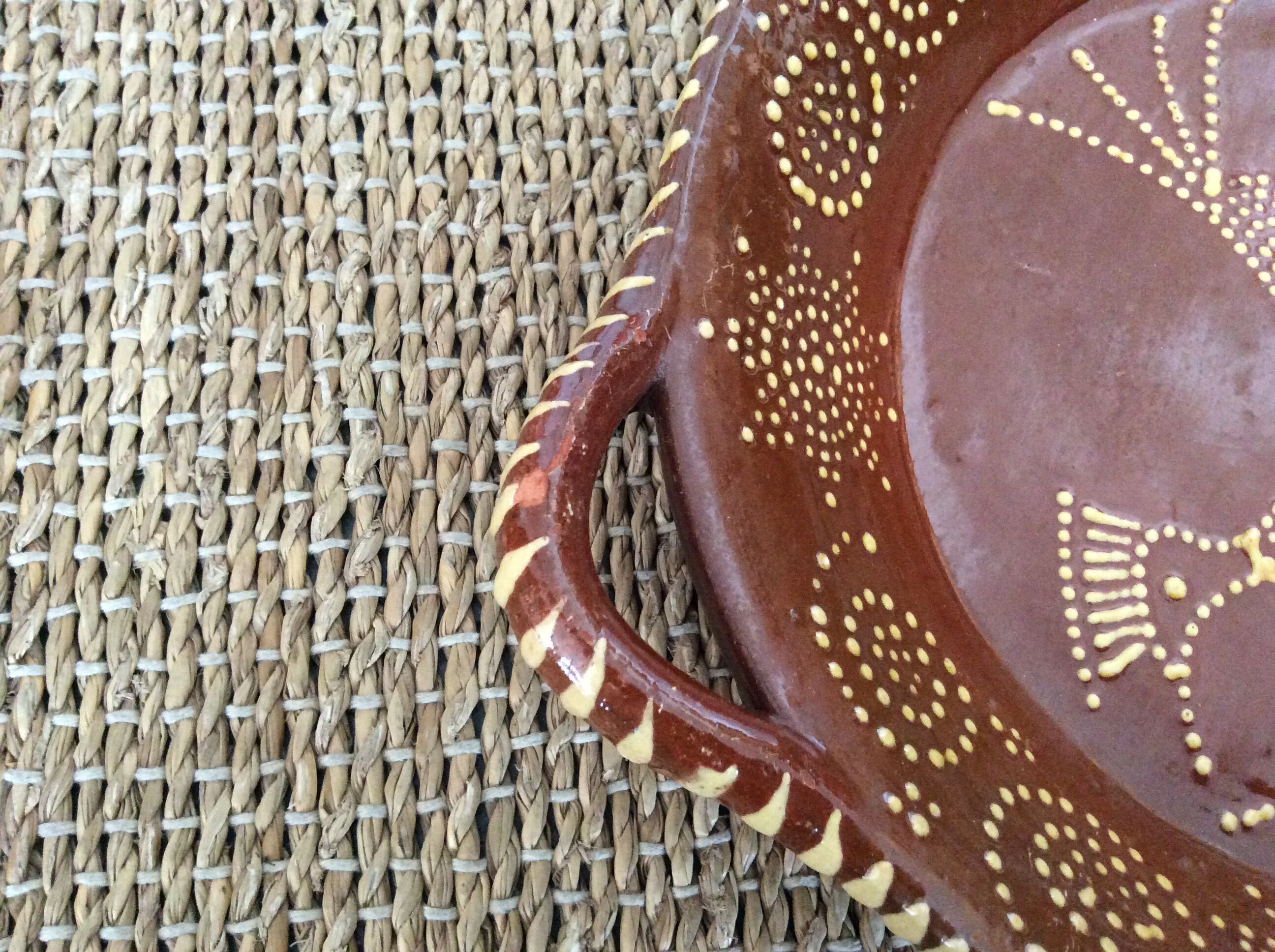 5 flat plates in glazed terracotta