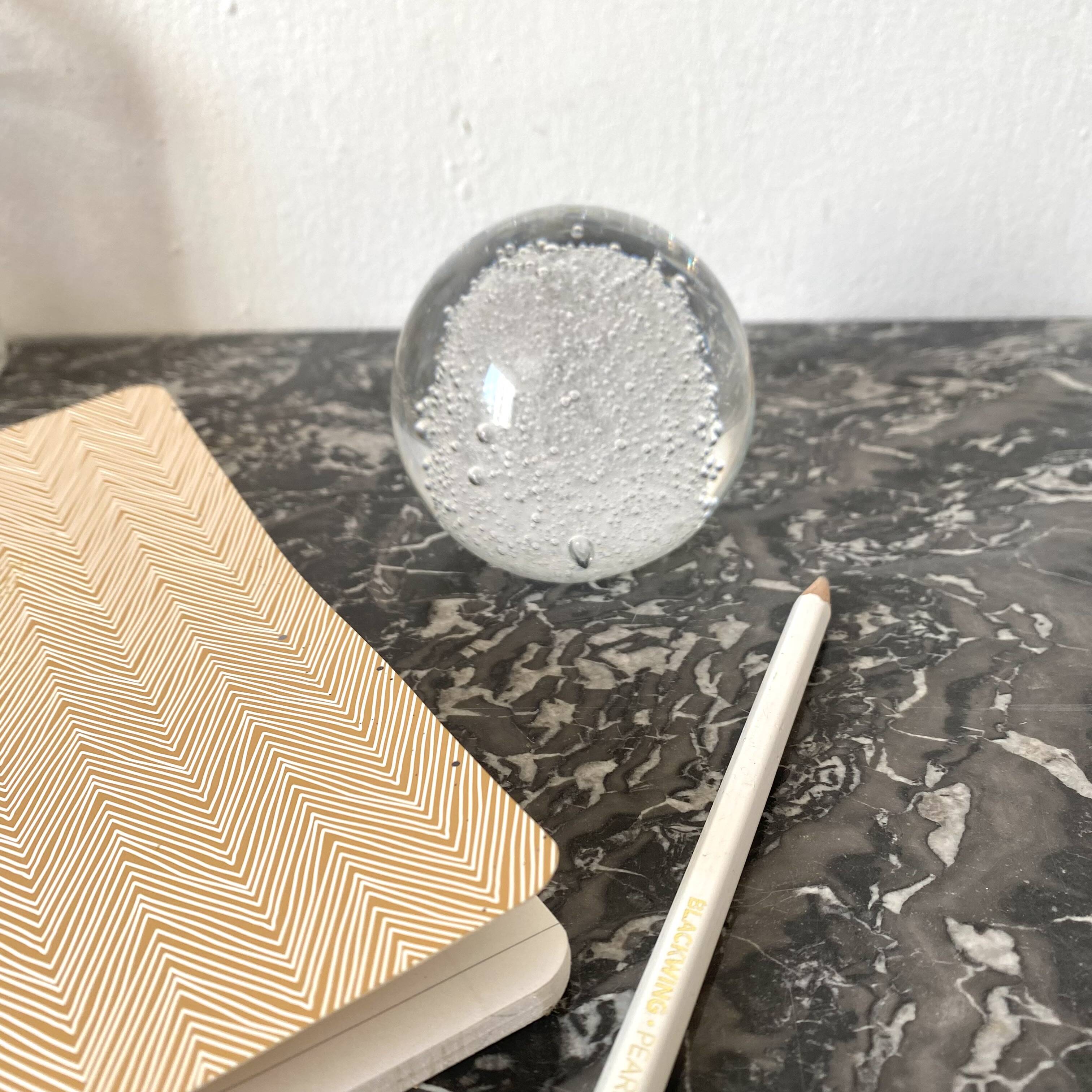 Boule de sulfure, presse papier verre de Murano