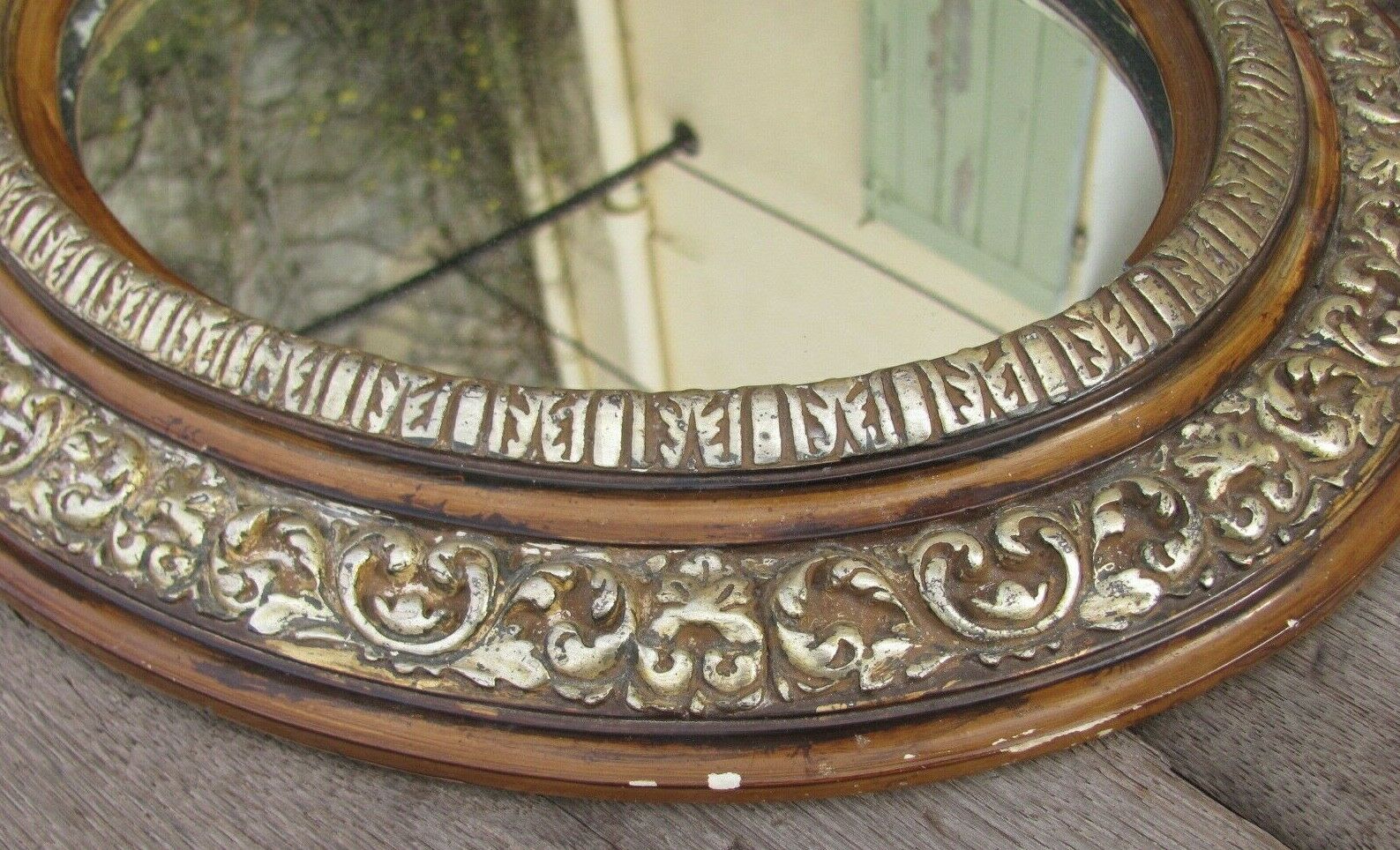 Oval mirror in gilded wood - 19th 46cm